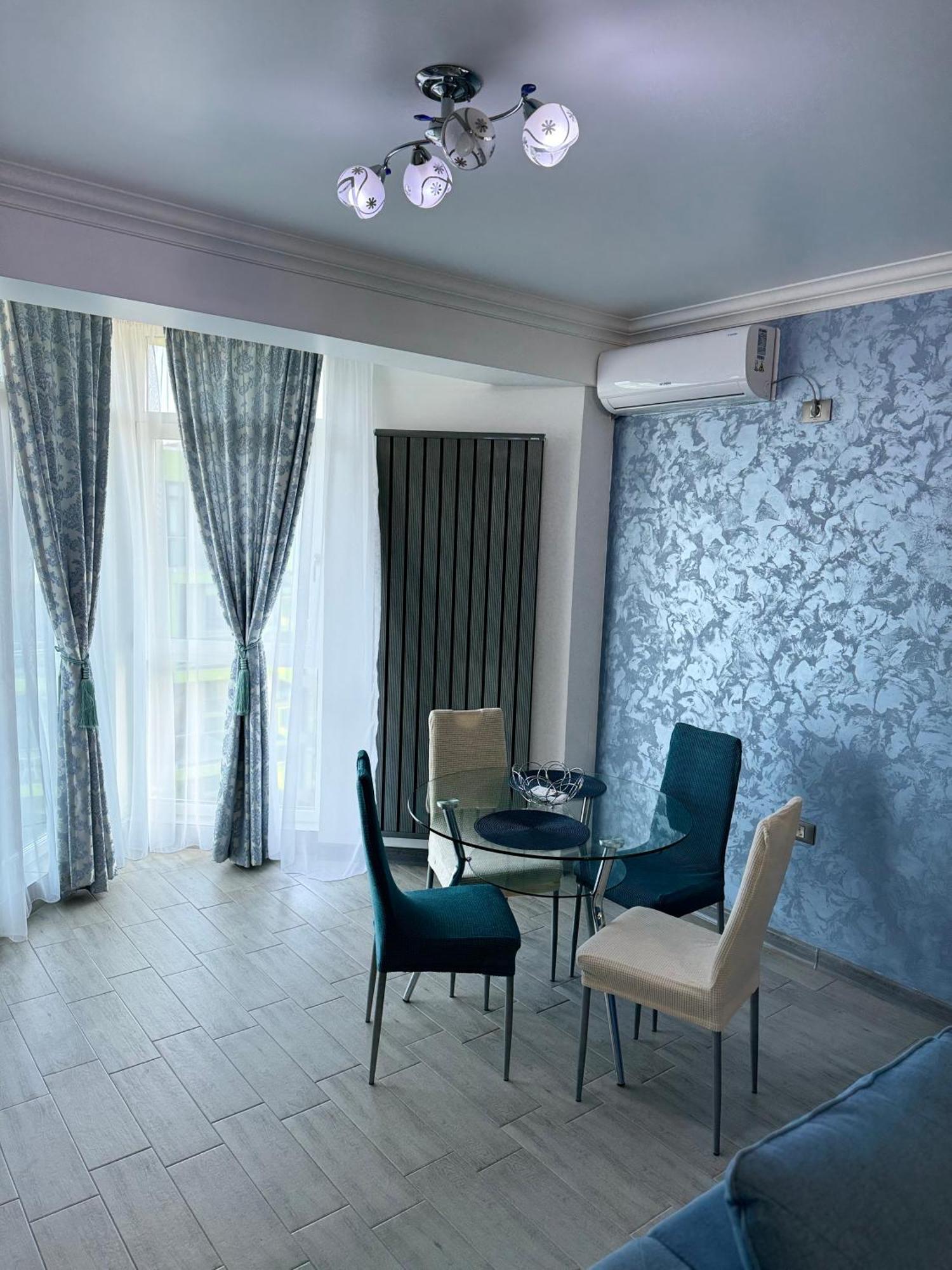 Ferienwohnung Apartament Mamaia Nord Năvodari Exterior foto